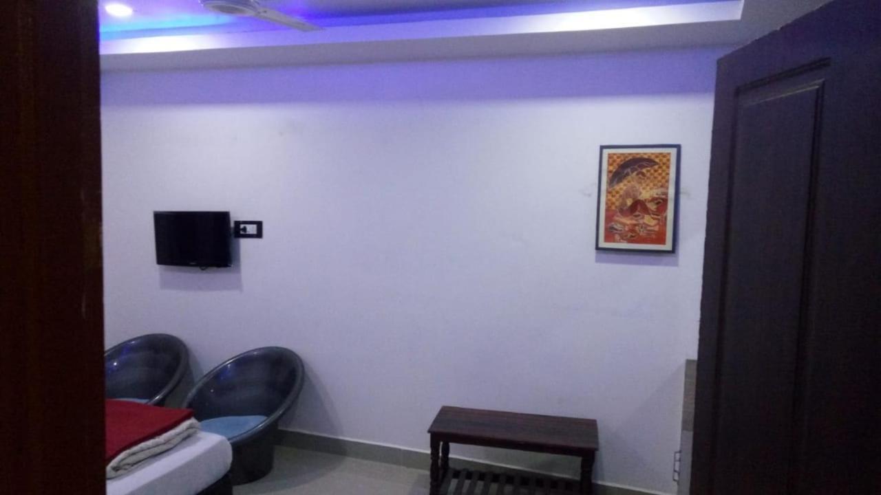 Hotel Vashishta Inn Paderu Экстерьер фото